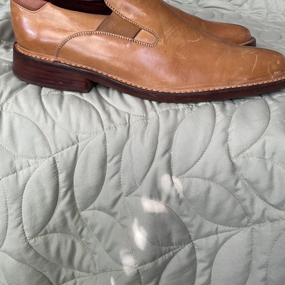 Men’s Size 13M Cole Haan Tan slip-on with wood trim and rubber sole - Picture 10 of 10